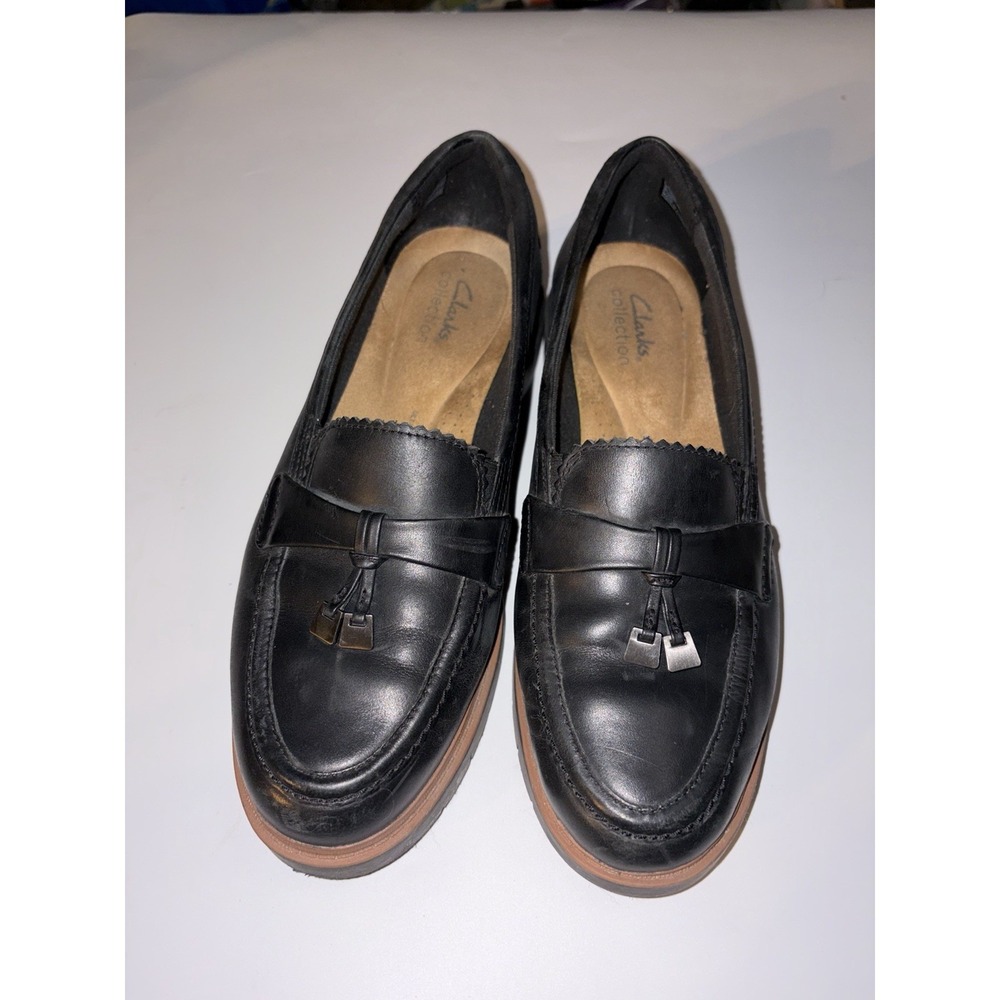 CLARKS Westlyn Bella Tassel Leather Shoes Womens Size 9 Wide Slip On Work - Picture 2 of 6